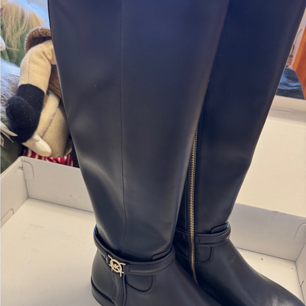 Michael Kors Black Over the Knee Boots Sleek Design